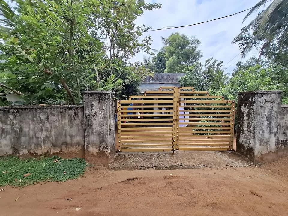 8.5 Cent Land for Sale – Mayannur — photo 1 of 1