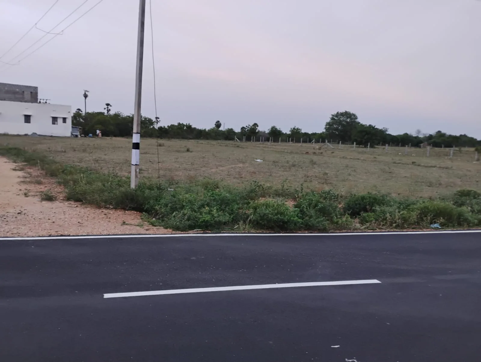 4 Cent Corner Land for Sale – Near Siruvalur — photo 1 of 1